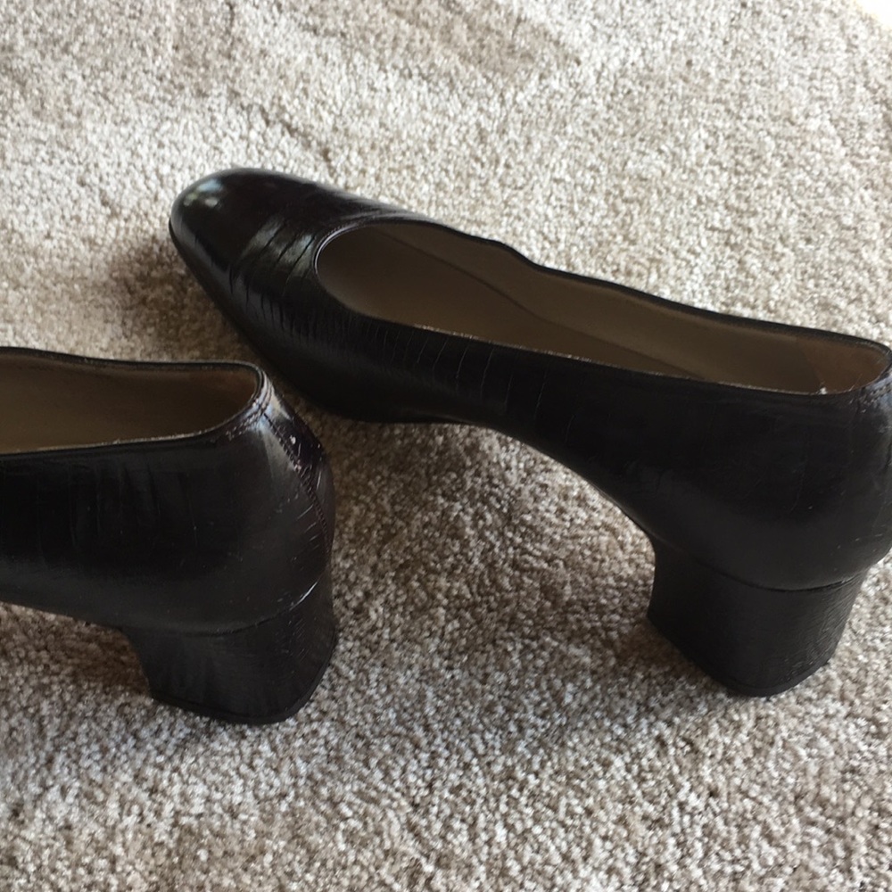 Salvatore ferragamo shoes - Picture 3 of 8